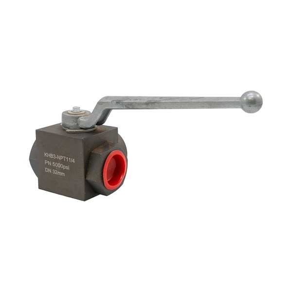 8402.2622.00, 3-Way Ball Valve, 5000PSI, 1-1/4"FPT - Comet Pumps
